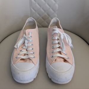 Light Pink Canvas Low-Top Platform Sneakers